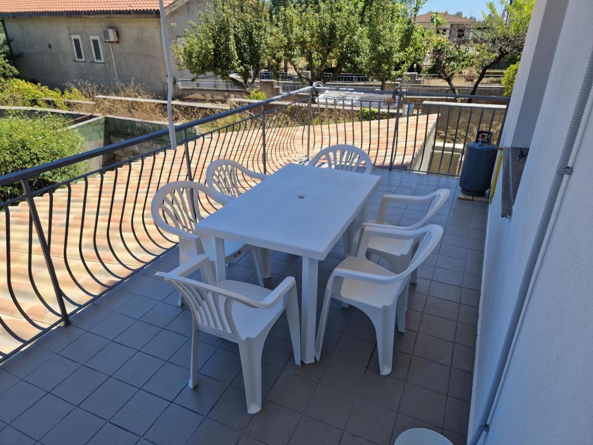 Nina'S House 2 A 300 Metri Dal Mare Apartment Santa Caterina Dello Ionio Marina ภายนอก รูปภาพ